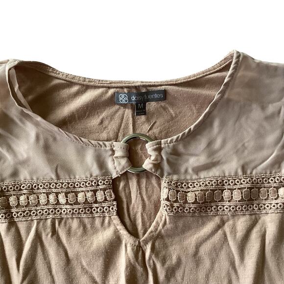 Daisy Fuentes Crochet Detail Top - Picture 4 of 7